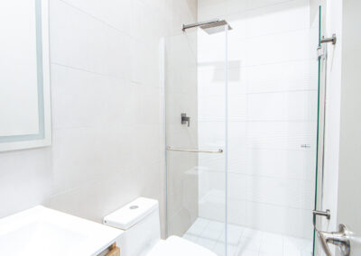 Seaside House, Calle Uruguay, luxury condos, Panama City real estate, modern apartments, Urban Club House, fitness center, skyline terrace, Empresas Bern, pet park, coworking lounge, cultural hub, jacuzzi, social areas, Panama properties