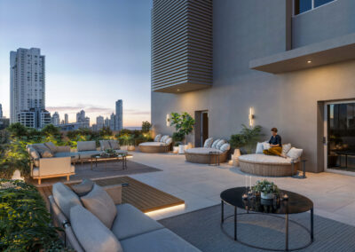 Seaside House, Calle Uruguay, luxury condos, Panama City real estate, modern apartments, Urban Club House, fitness center, skyline terrace, Empresas Bern, pet park, coworking lounge, cultural hub, jacuzzi, social areas, Panama properties