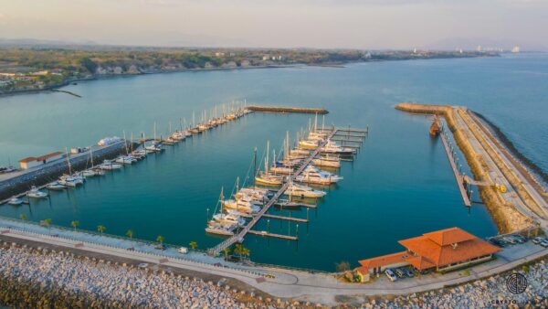 Marina Vista Mar