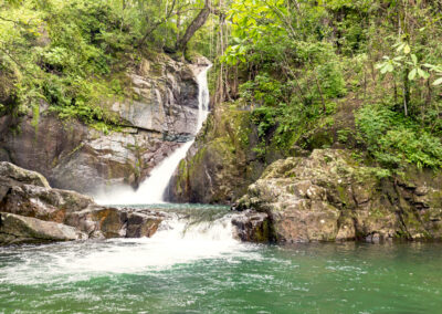 Chiriqui - waterfall in Caldera